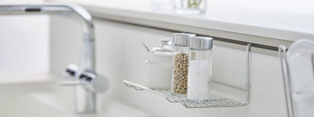 ハイバックカウンターの構造とお手入れ性を示す画像
