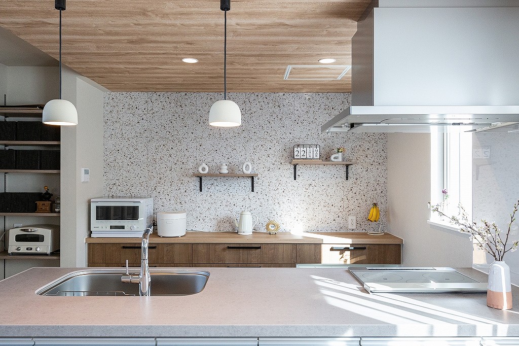 リノベーション後：クリナップステディアの機能的なキッチン空間