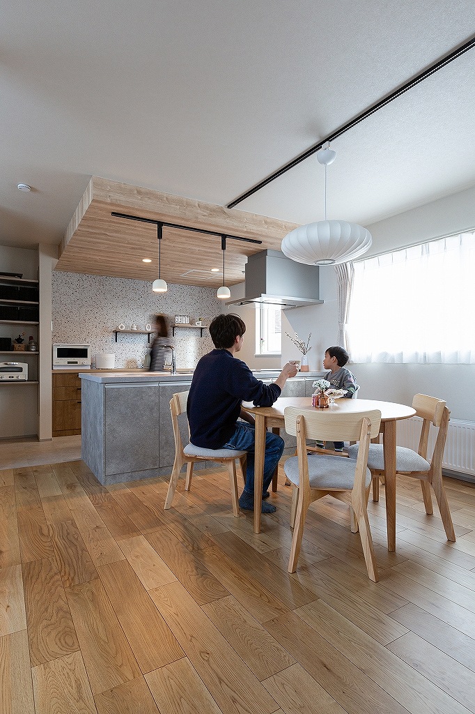 リノベーション後：長期優良住宅基準を満たす高断熱高気密の室内環境