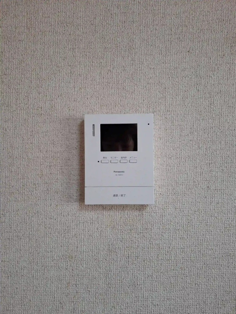 リフォーム後:鮮明な画面表示が可能になったインターホンモニター