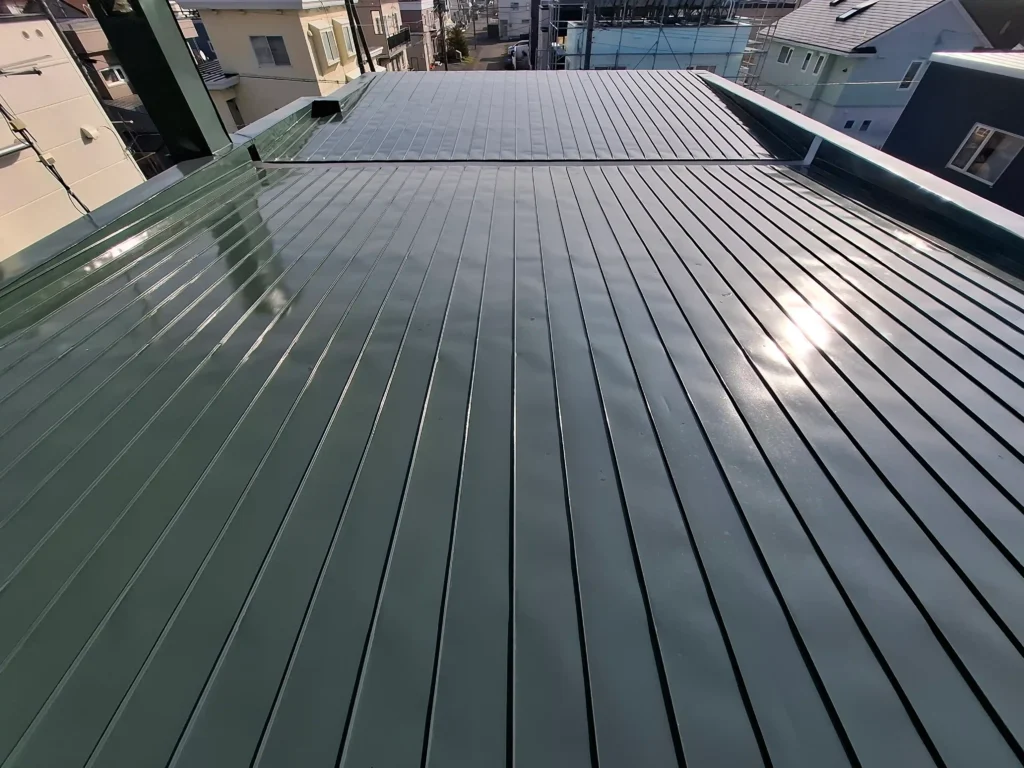 リフォーム後:ルーフスターSiで塗装した屋根